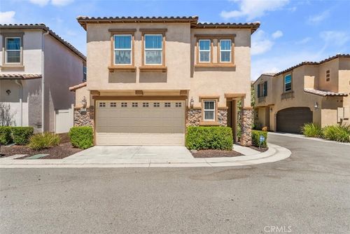 40542 Calla Lilly St, Murrieta, CA, 92563-6444 | Card Image
