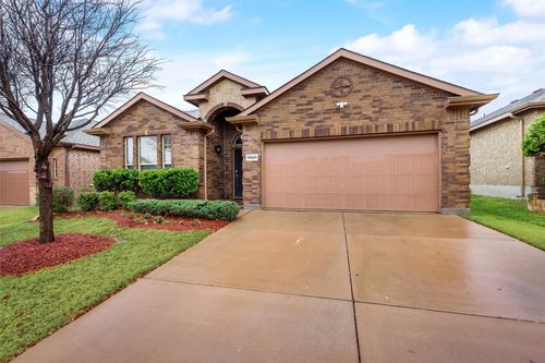 15825 Carlton Oaks Dr, Fort Worth, TX, 76177-2162 | Card Image