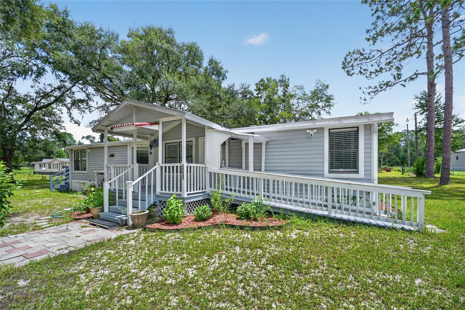 Residential in DUNNELLON