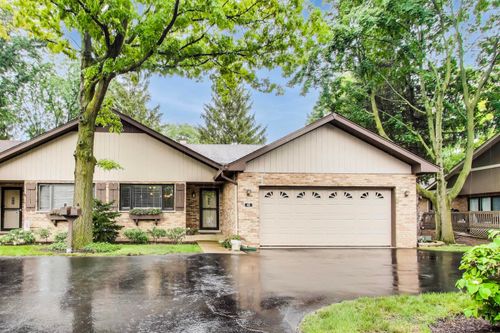 45 Castle Rock Ln, Bloomingdale, IL, 60108-1272 | Card Image