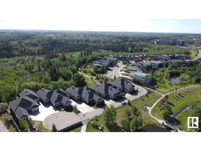 7570 May Common Nw, Home with 3 bedrooms, 3 bathrooms and 3 parking in Edmonton AB | Image 34