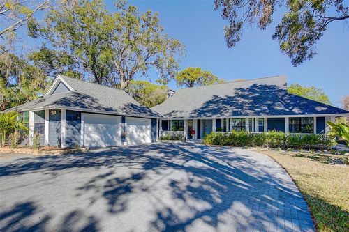 4202 Deepwater Ln, TAMPA, FL, 33615-5618 | Card Image