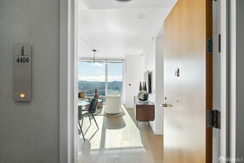 4404-425 1st St, San Francisco, CA, 94105-4656 | Card Image