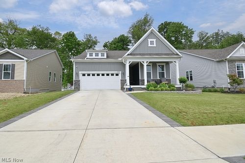 8208 Mustang Ln, Mentor, OH, 44060-5545 | Card Image