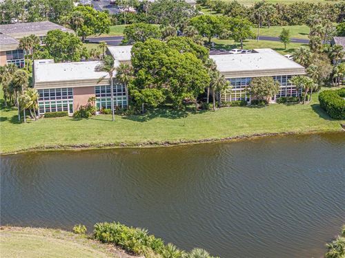 apt-103-34 Vista Gardens Trl, Vero Beach, FL, 32962-1734 | Card Image