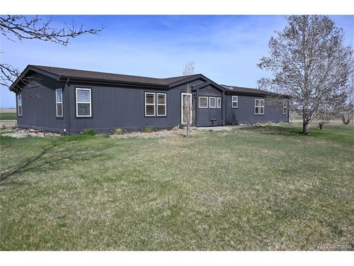 13675 Lanewood St, Brighton, CO, 80603-8868 | Card Image
