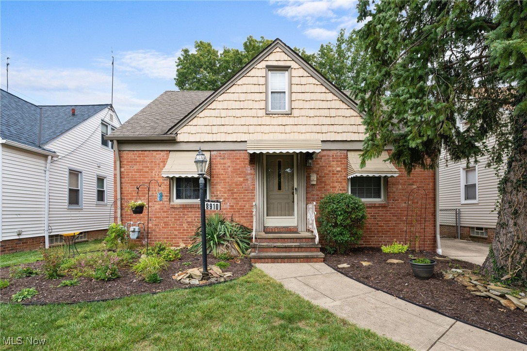 Ansonia Ave, Brooklyn, OH 44144