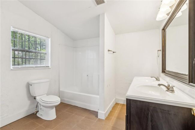 1365 Athens Ave Sw, House other with 3 bedrooms, 3 bathrooms and null parking in atlanta GA | Image 9