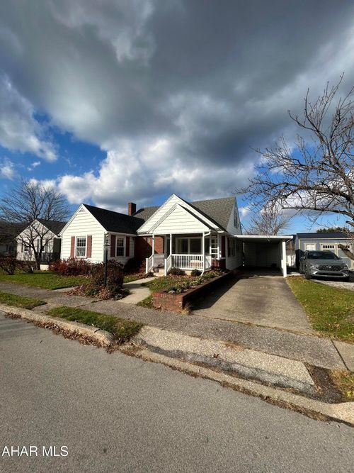 717 Harding St, Roaring Spring, PA, 16673-1150 | Card Image