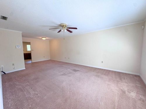 304 E Cranford Ave, Valdosta, GA, 31602-2909 | Card Image