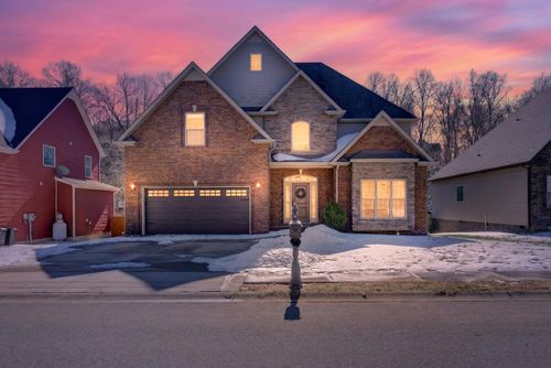 1611 Raven Rd, Clarksville, TN, 37042-0711 | Card Image