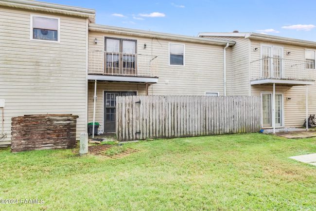 100 Teal Lane | Image 13