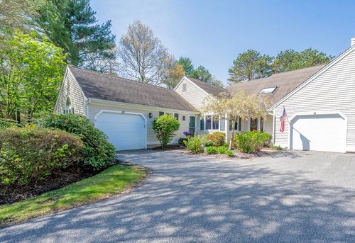 12 Kettle Ln, Mashpee, MA, 02649-2843 | Card Image