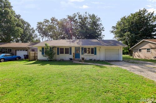 515 Mobile St, Brighton, IL, 62012-1079 | Card Image