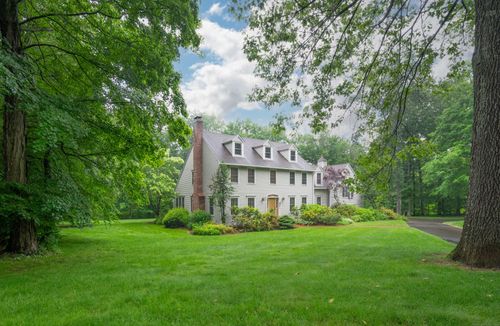 18 Hunters Ridge Rd, Southbury, CT, 06488-1876 | Card Image