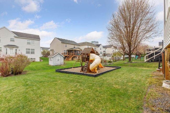 Backyard playset included in sale | Image 27