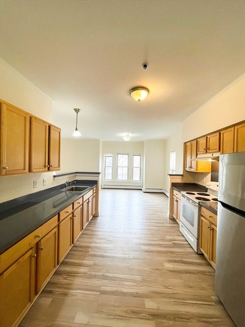 unit-8-12 Humphreys St, Boston, MA, 02125-2271 | Card Image