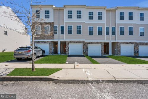 16 Rowand Way East, CLEMENTON, NJ, 08021 | Card Image