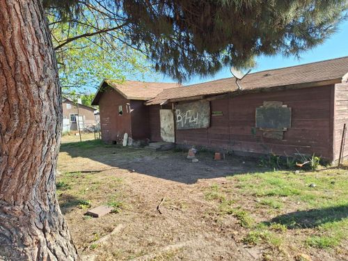 1500 E Springville Avenue, Porterville, CA, 93257 | Card Image
