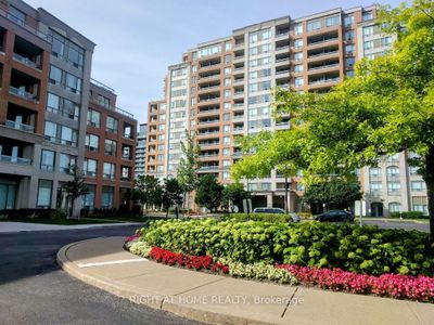 604 - 9 Northern Heights Dr, Condo with 2 bedrooms, 2 bathrooms and 1 parking in Richmond Hill ON | Image 1