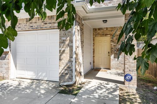 5006 Colonial Ave, Dallas, TX, 75215-4903 | Card Image