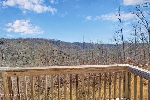 1291 Buck Ln, Crawford, TN, 38554-3656 | Card Image