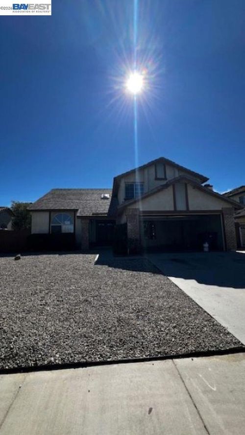 2310 2310 Lightcap St, Lancaster, CA, 93535 | Card Image