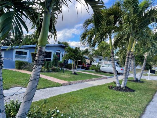 621 Sw 56th Ave, Margate, FL, 33068-2920 | Card Image