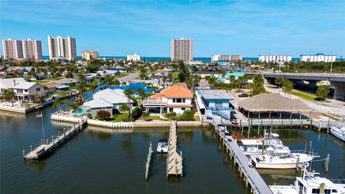 122 Coral Way, PORT ORANGE, FL, 32127-8318 | Card Image