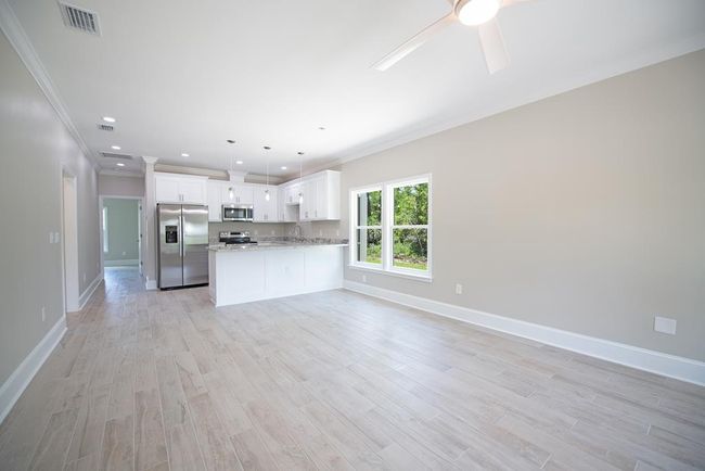 1722 Landing St, House other with 3 bedrooms, 2 bathrooms and 3 parking in Carrabelle FL | Image 14