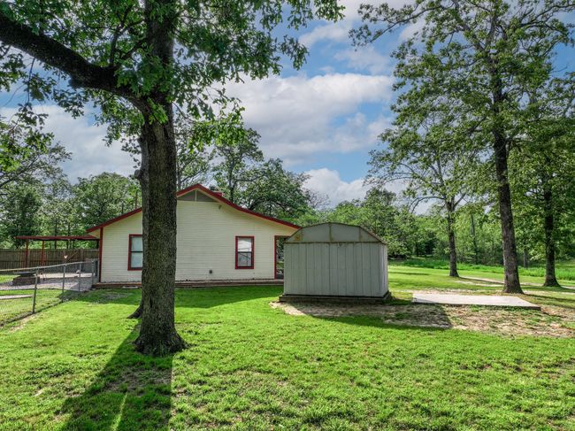 200 County Road 3635, House other with 3 bedrooms, 2 bathrooms and null parking in Dike TX | Image 28