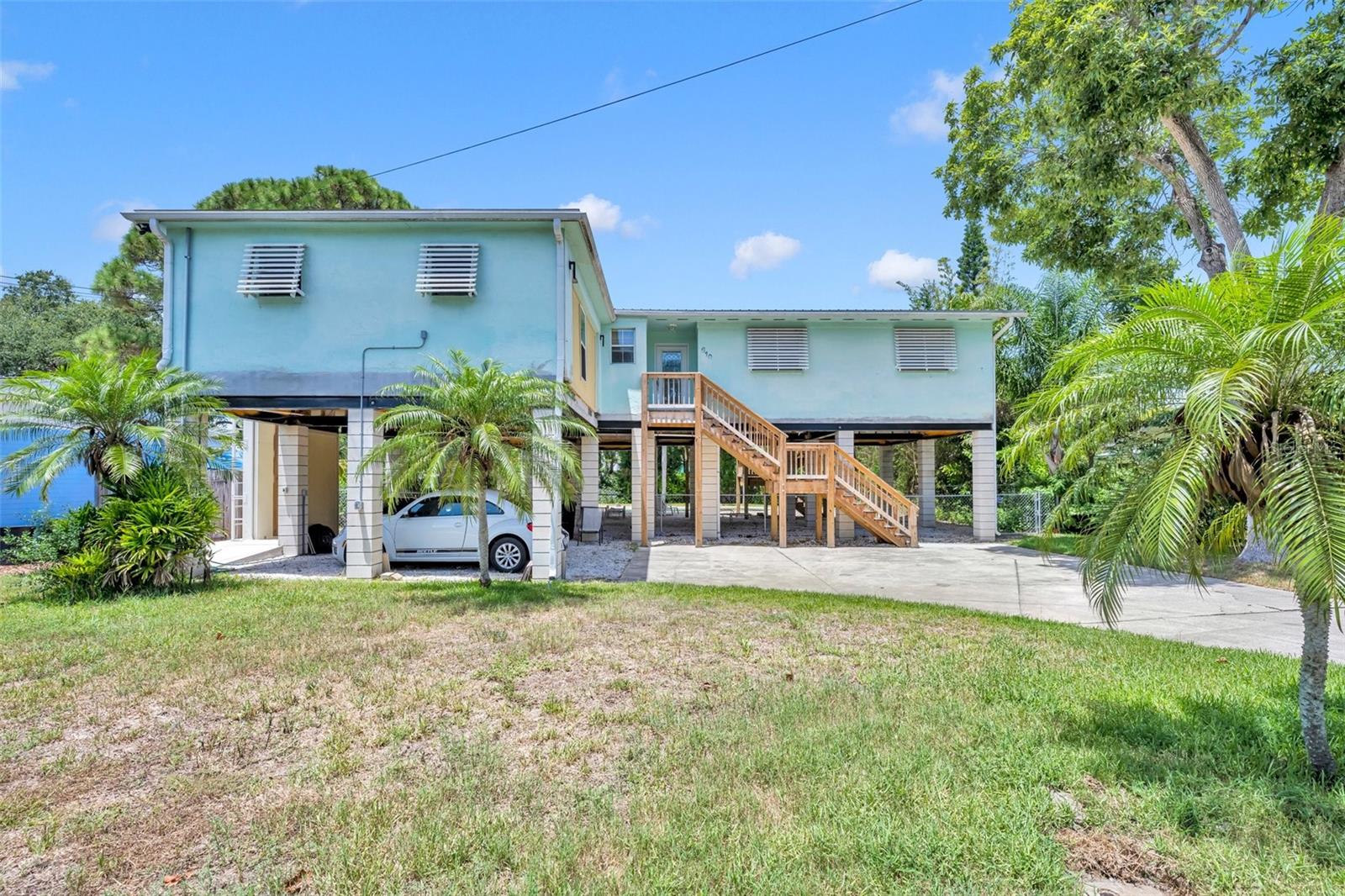Goodwin Ave, New Smyrna Beach, FL 32169