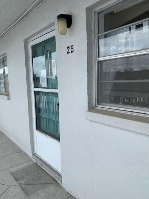 apt-25-5356 81st St N, St. Petersburg, FL, 33709-2274 | Card Image