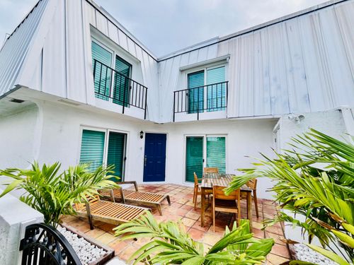 4-106 Linda Ln, Palm Beach Shores, FL, 33404-6267 | Card Image