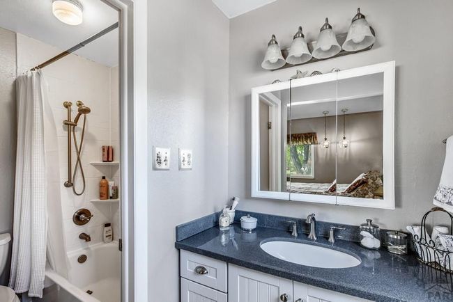 178 Macneil Pl, House other with 3 bedrooms, 3 bathrooms and 2 parking in Pueblo CO | Image 9