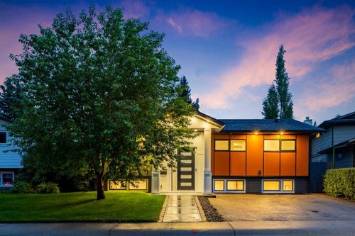 100 Lake Crimson Close Se, Calgary, AB, T2J3K7 | Card Image