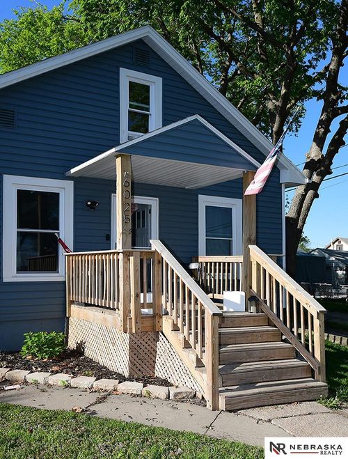 6025 Platte Ave, Lincoln, NE, 68507-1168 | Card Image
