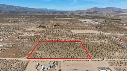 10384 Locust, Lucerne Valley, CA, 92356 | Card Image
