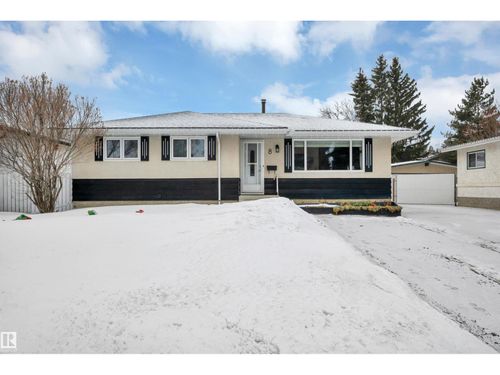 8 Glenwood Dr, Sherwood Park, AB, T8A0K9 | Card Image