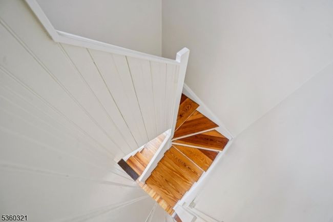 27 Field Rd, Home with 5 bedrooms, 2 bathrooms and null parking in Maplewood NJ | Image 21
