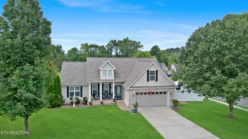 136 Thoroughbred Drive, Cleveland, TN, 37312 | Card Image