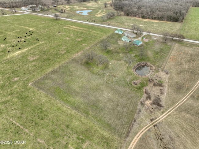 2822 Hwy Yy, House other with 3 bedrooms, 2 bathrooms and null parking in LaRussell MO | Image 12