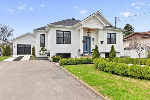 4 Rue Blanchard, Sainte Thérèse, QC, J7E3R8 | Card Image