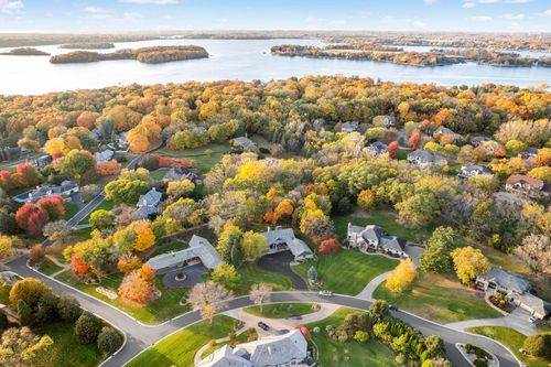 5880 Boulder Bridge Ln, Shorewood, MN, 55331-7969 | Card Image