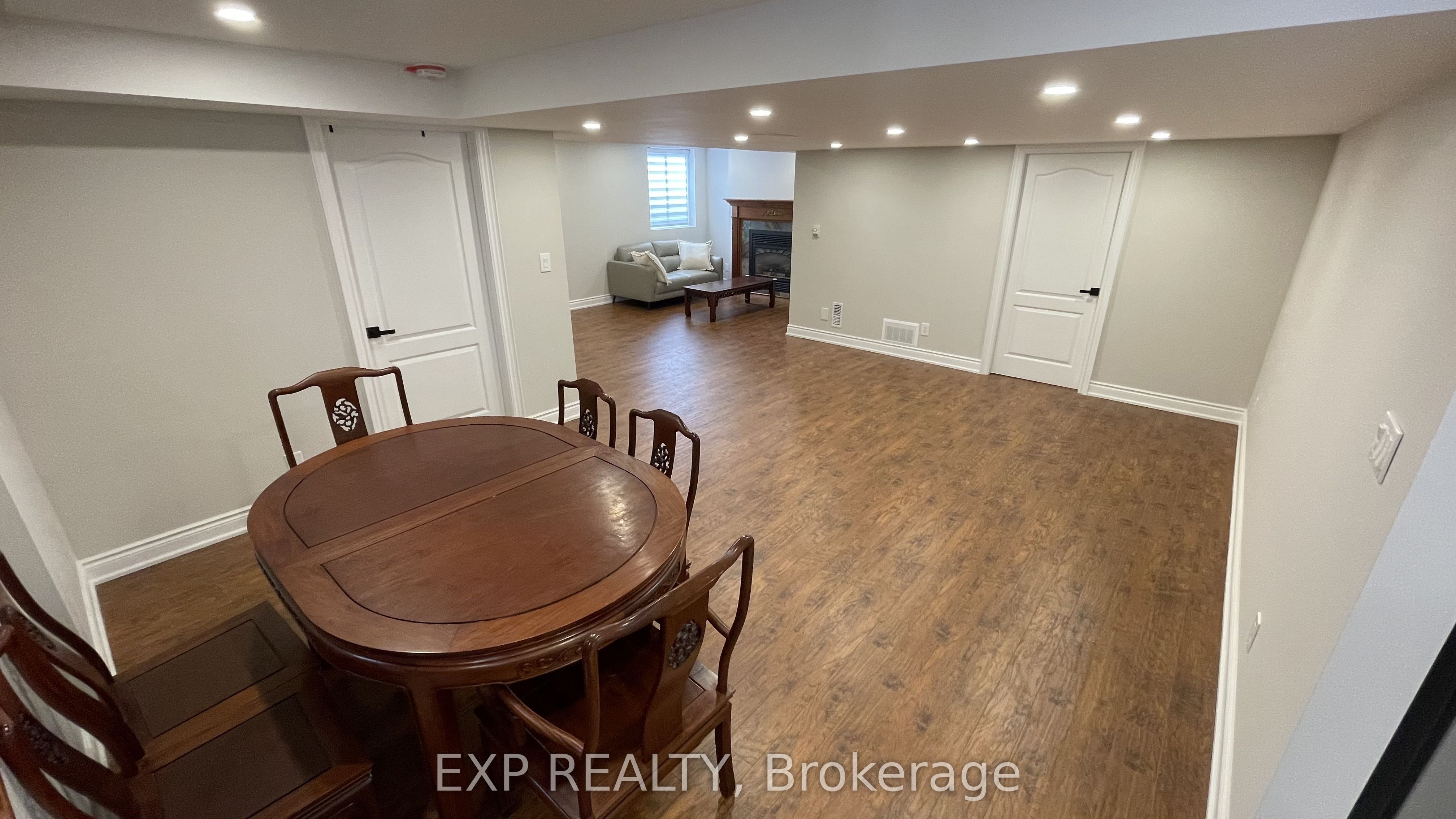 Residential Lease in Aurora 5