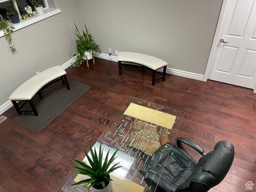 6786 S 1300 E, Cottonwood Heights, UT, 84121-2721 | Card Image