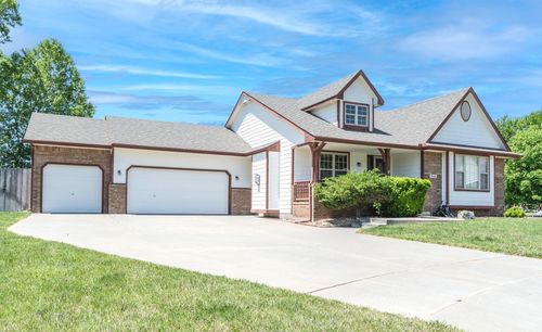 532 E Cheyenne Ct, Kechi, KS, 67067-8627 | Card Image