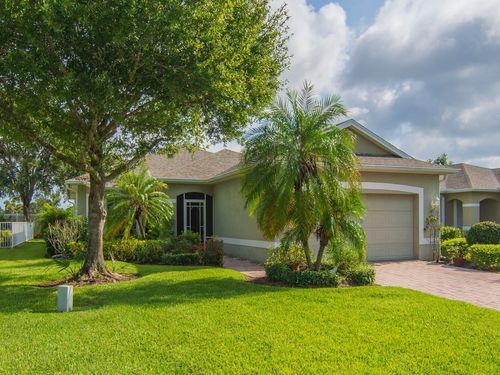 3153 Ashford Sq, Vero Beach, FL, 32966-8985 | Card Image