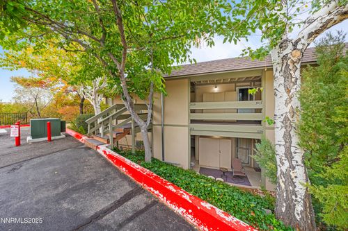 3031 Cashill Blvd, Reno, NV, 89509-5093 | Card Image