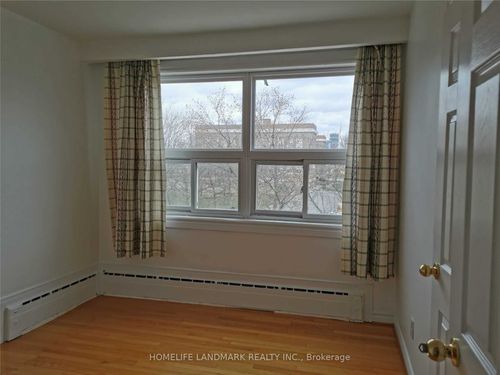 upper-407 Royal York Rd, Etobicoke, ON, M8Y2R8 | Card Image
